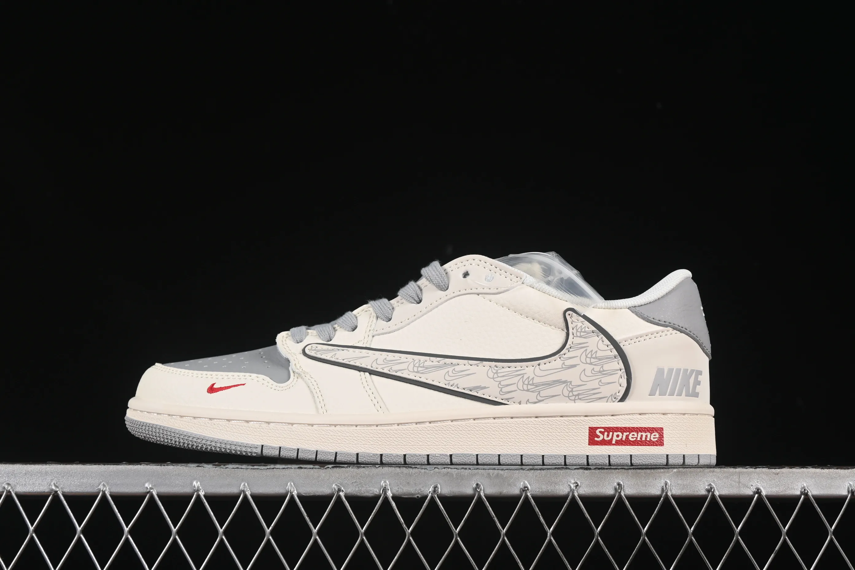 All categories Air Jordan Jordan series basketball shoes Air Jordan 1 Low high-end customized low-top sneakers Travis Scott x Fragment Design x Air Jordan 1 Low OG SP AJ1 Joe 1 multiple gray hooks low-top cultural casual sneakers XS7089-598